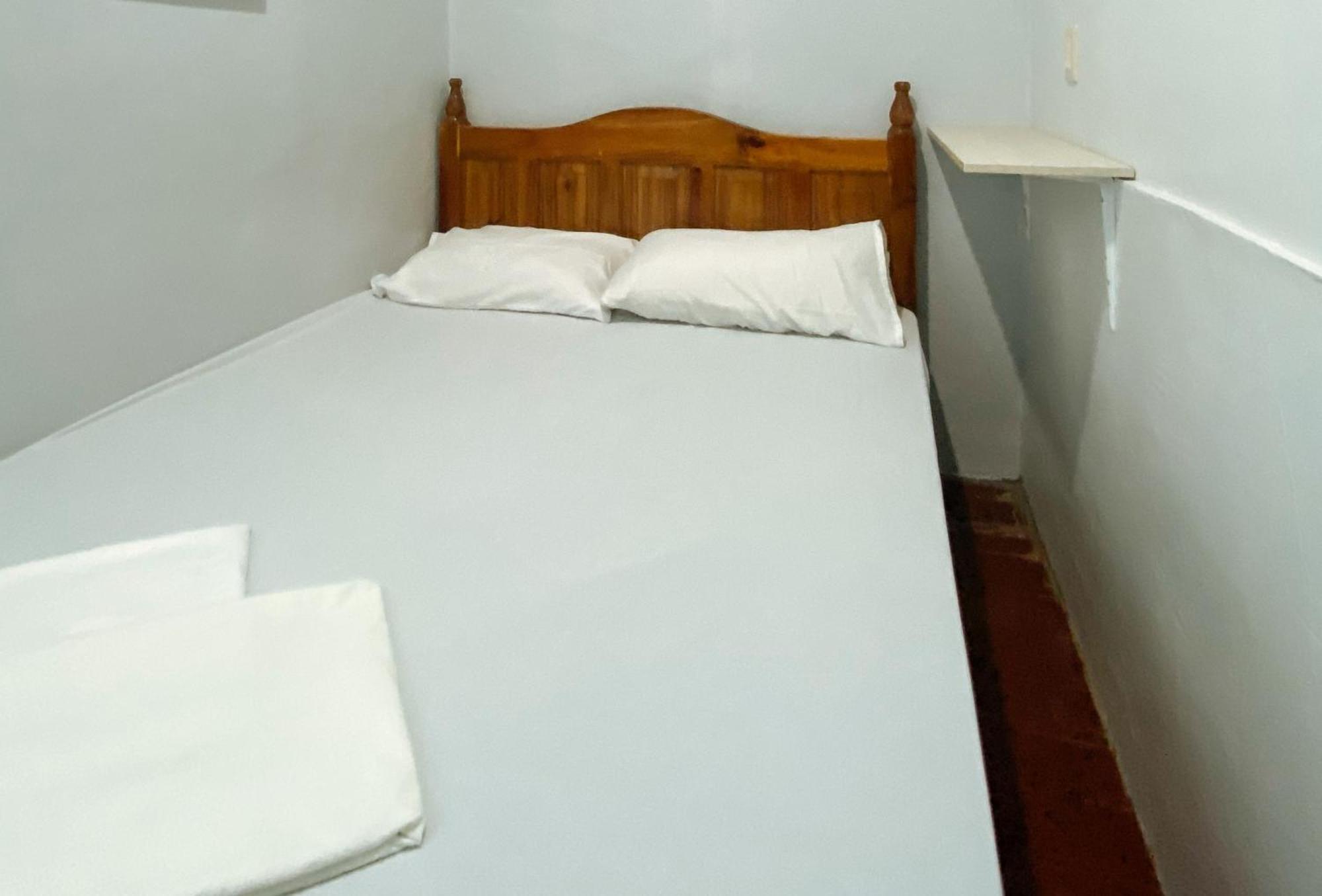 Urbanview Bnky Bed And Breakfast Palawan By Reddoorz Эль-Нидо Экстерьер фото