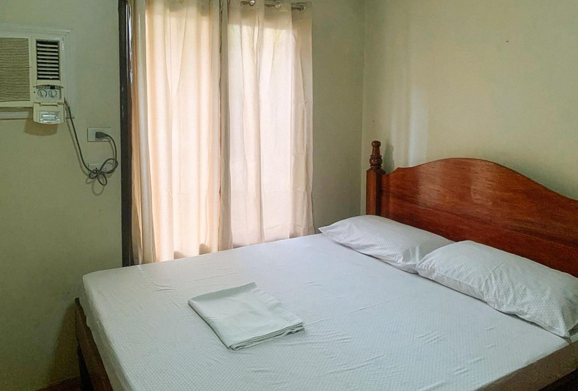 Urbanview Bnky Bed And Breakfast Palawan By Reddoorz Эль-Нидо Экстерьер фото